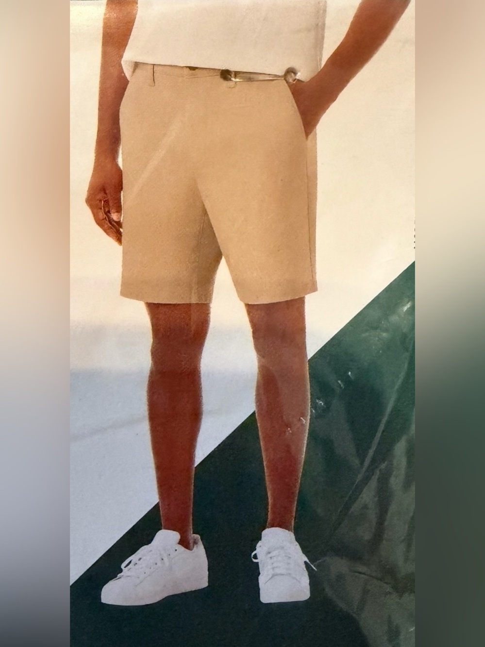 Men's Flat-Front Chino Shorts in Khaki